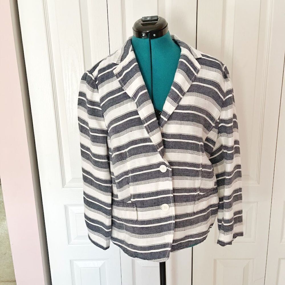 Ann Taylor LOFT Linen Blend Crop Sleeve Stripe Career Lightweight Button Blazer